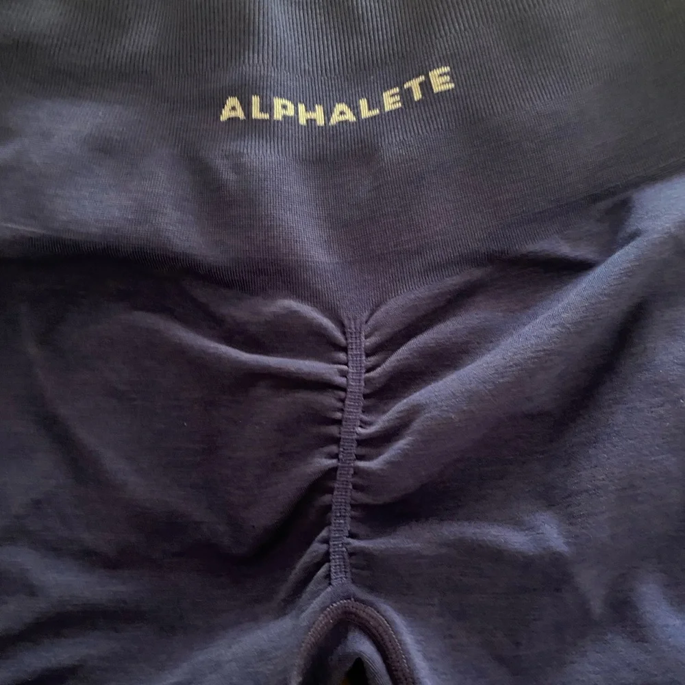 Alphalete Women's Royal Blue Leggings - Picture 3 of 6